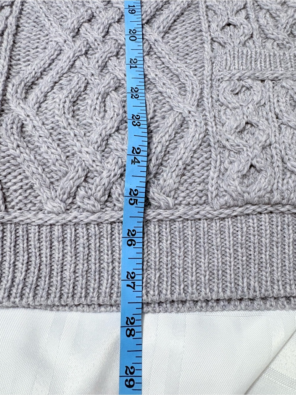 Aran Mor Gray Cable-Knit Irish Crewneck Fisherman 100% Merino Wool Sweater Sz M - Picture 9 of 10